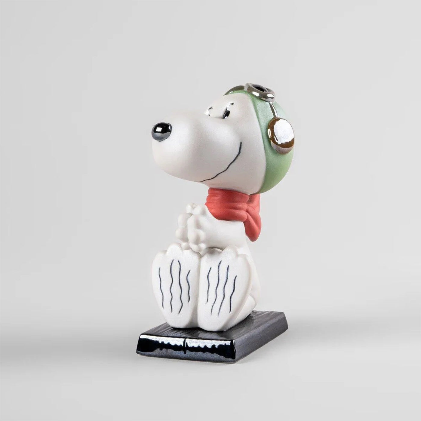 Lladro 王牌飛行員史努比-Peanuts – 居禮名店 CURIO BOUTIQUE