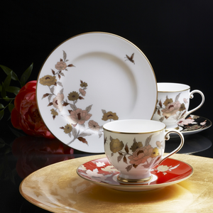 【新品】NARUMI 雅菊秋韻骨瓷盤子-白-19cm