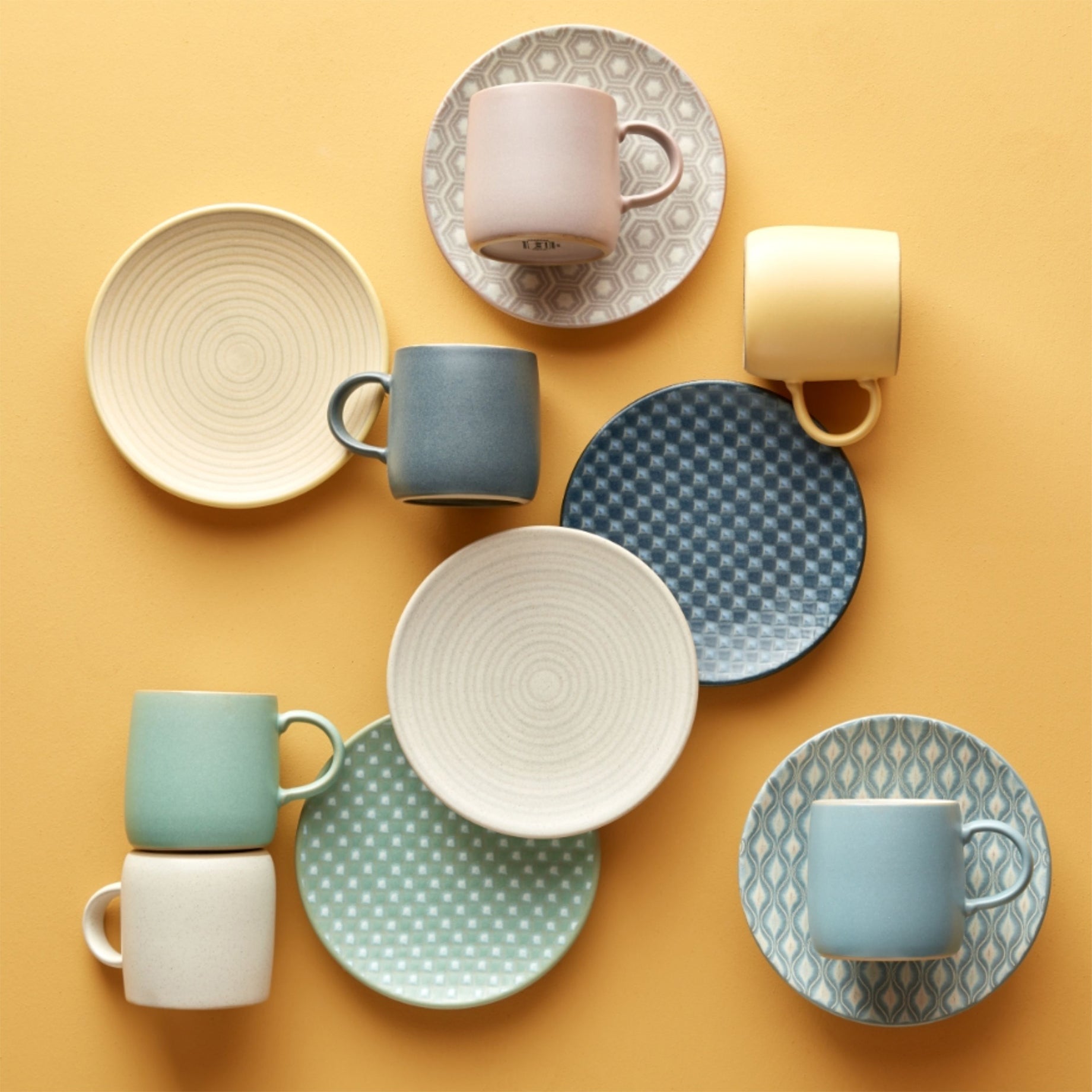 Denby 印象圖騰4色點心盤+印象4色馬克杯-8入