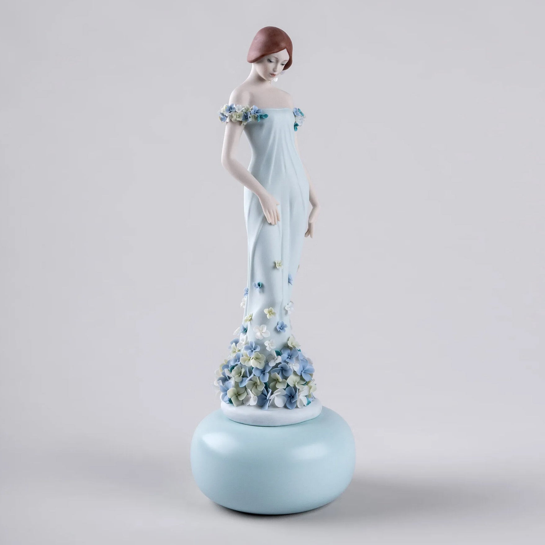 【限量】Lladro 高雅佳人