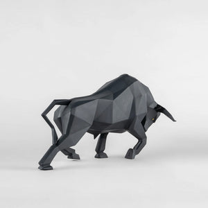 Lladro 折紙藝術-公牛-霧黑